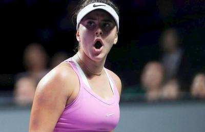 Bianca Andreescu a răbufnit: „Doar pe mine mă întrebi? E superenervant! Și Halep a făcut la fel!”