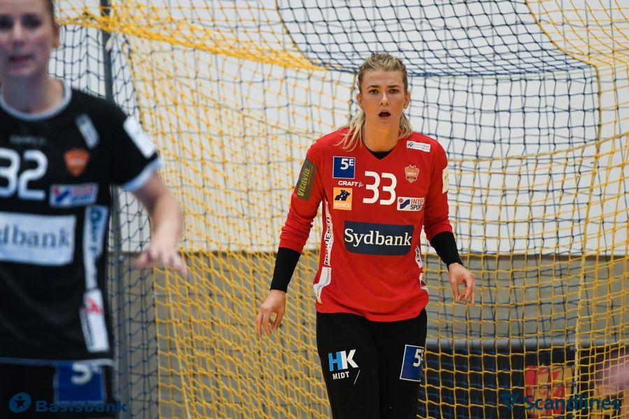 Tess Wester în tricoul celor de la Odense Grubisici e cheia succesului » Cifrele incredibile reușite de portarul de la CSM în Liga Campionilor!