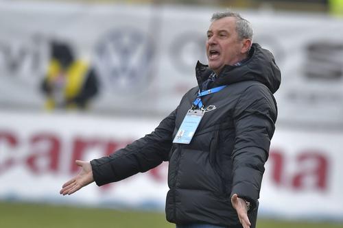 Viitorul a anunțat despărțirea de Mircea Rednic, la câteva ore după eșecul cu Poli Iași, 1-2.