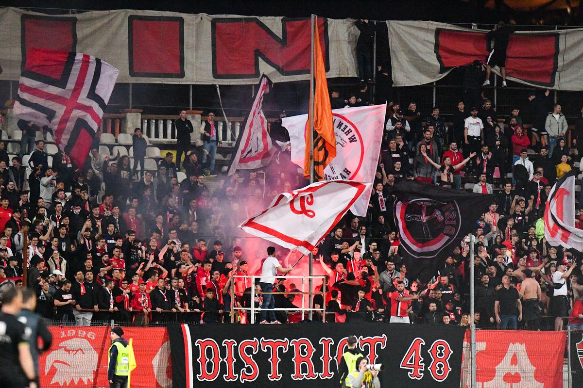 Napoli, surprins de reacția jucătorilor: „Eu deja mă mulțumeam cu egalul” + mesajul eroului Craiovei