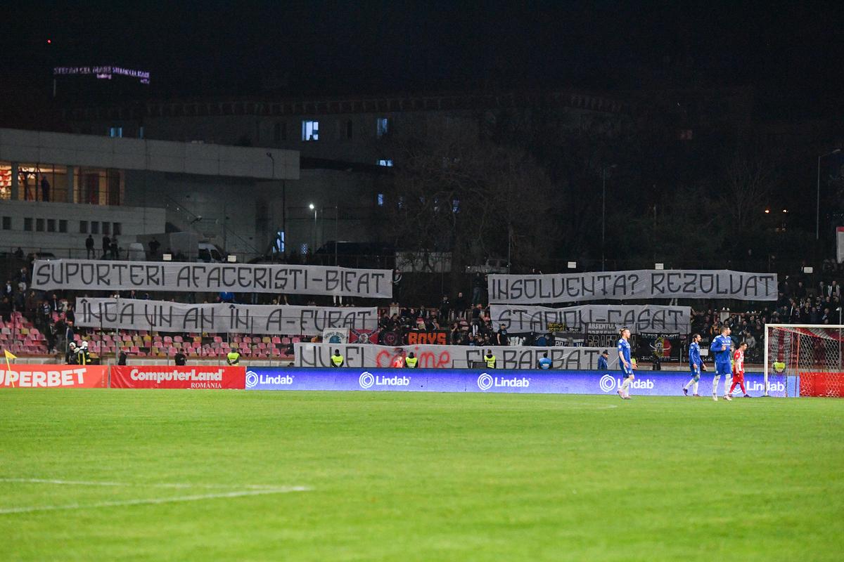 Dusan Uhrin, resemnat după eșecul cu Craiova: „99% suntem la baraj! Ne trebuie un miracol”