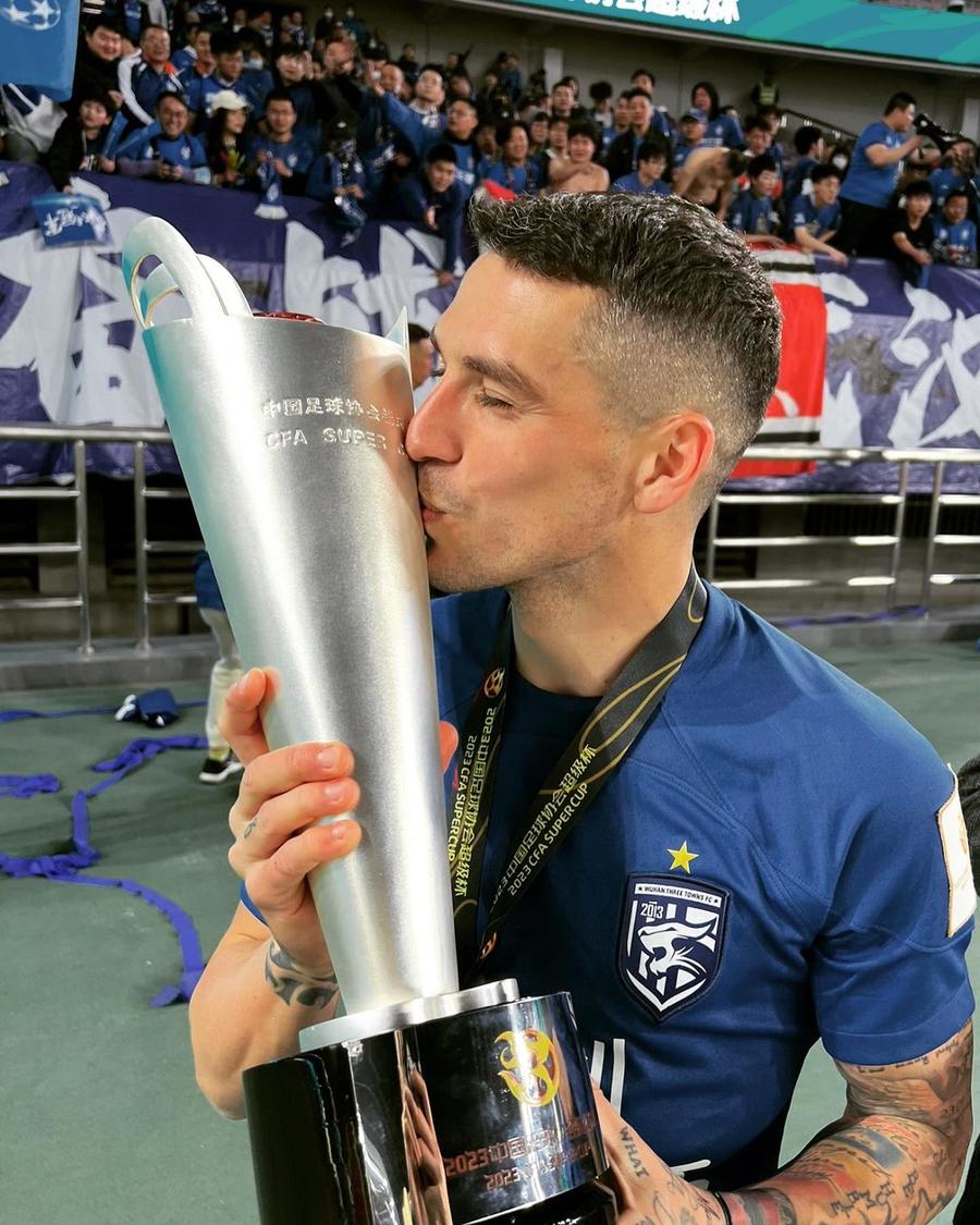 FOTO: Instagram Ce au făcut stranierii » Răzvan Lucescu, victorie clară în Grecia! Ionuț Radu, încă un meci fără gol primit în Ligue 1