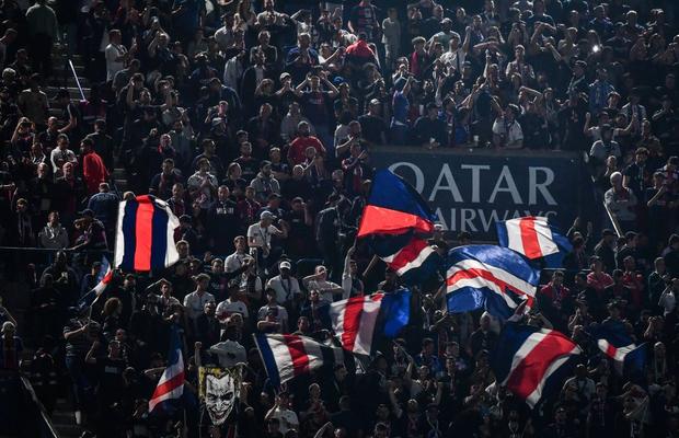 Ultrașii PSG amenință: „S-o facem să tremure. F..uk Barcelona!”