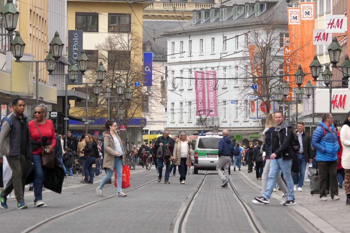 Toate INFORMAȚIILE de care ai nevoie dacă vii cu mașina în Germania, la Euro 2024 » Ghidul complet: reguli stricte, poliție peste tot și amenzi uriașe