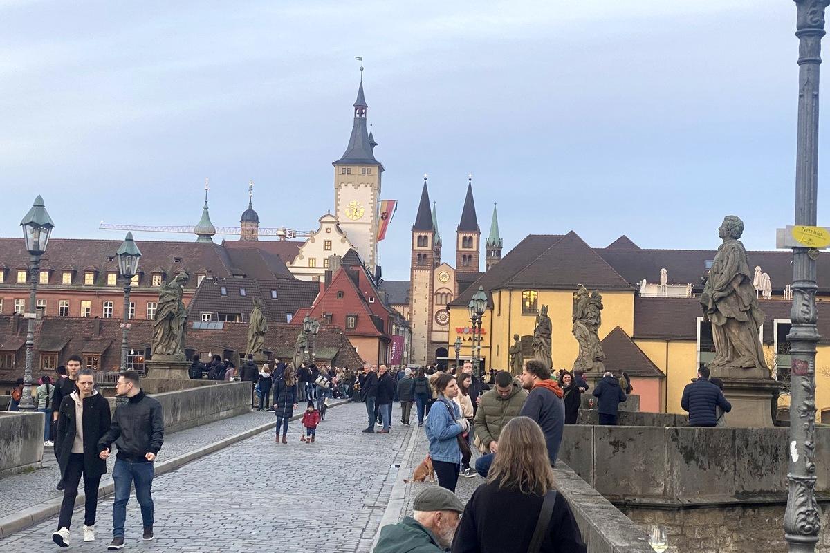 Toate INFORMAȚIILE de care ai nevoie dacă vii cu mașina în Germania, la Euro 2024 » Ghidul complet: reguli stricte, poliție peste tot și amenzi uriașe