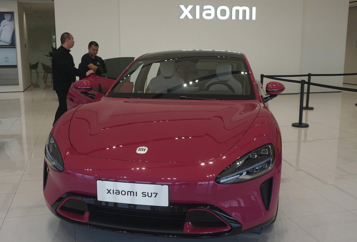 Dezastru pentru Elon Musk! Tesla s-a prăbușit pe piața din China din cauza unor necunoscuți » Cum arată modelele