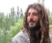 Uluitor! Fostul sportiv a mers desculț pe jos din Spania în Pakistan » Incredibil cum arată acum