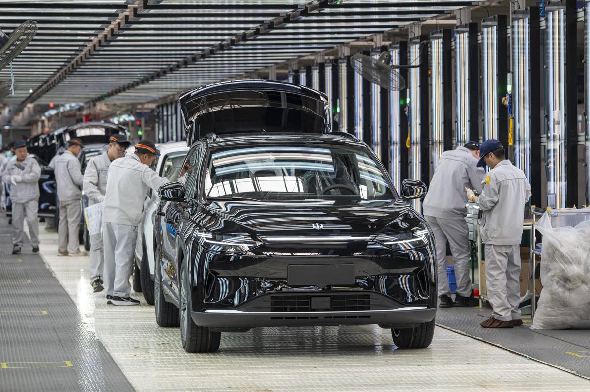 Dezastru pentru Elon Musk! Tesla s-a prăbușit pe piața din China din cauza unor necunoscuți » Cum arată modelele