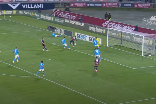 Dan Ndoye a marcat golul lunii aprilie în Europa. FOTO: captură Youtube Serie A