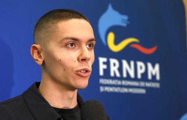 David Popovici: „Cărțile m-au învățat să am răbdare și să înțeleg eșecul”