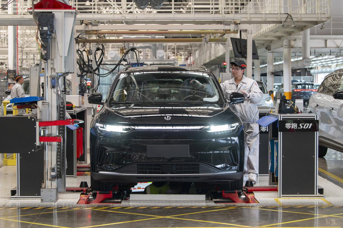 Dezastru pentru Elon Musk! Tesla s-a prăbușit pe piața din China din cauza unor necunoscuți » Cum arată modelele