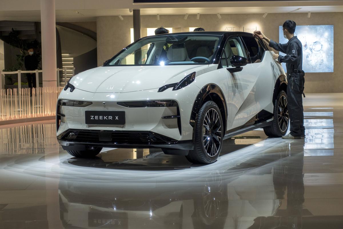 Dezastru pentru Elon Musk! Tesla s-a prăbușit pe piața din China din cauza unor necunoscuți » Cum arată modelele