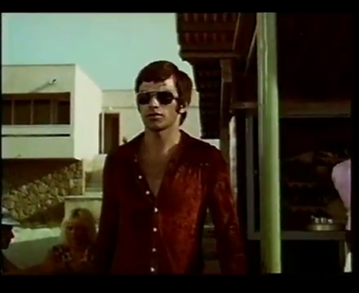 Sandu Boc în filmul „Nu filmăm să ne-amuzăm (1975)”. FOTO: Captură video