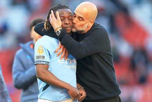Pep Guardiola nu-i arată aceeași afecțiune lui Nunes // foto: Guliver/gettyimages