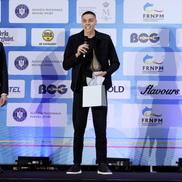 David Popovici zâmbind la gala „Campionii Natației 2024” FOTO Cristi Preda