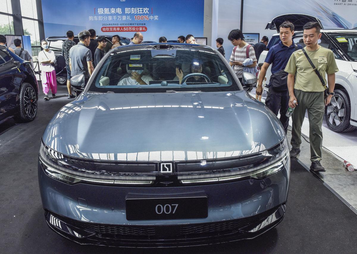 Dezastru pentru Elon Musk! Tesla s-a prăbușit pe piața din China din cauza unor necunoscuți » Cum arată modelele