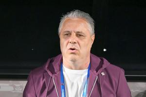 Îl vrea pe Șumudică în Superliga: „Decât antrenori de care nu a auzit nimeni”