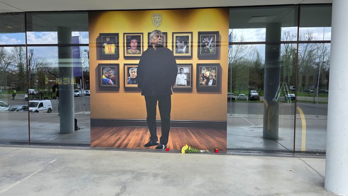 Sicriul lui Mircea Lucescu, depus la Arena Națională