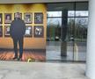 Mii de oameni la priveghiul lui Mircea Lucescu: imagini și filmul zilei » Sicriul va fi depus și mâine la Arena Națională