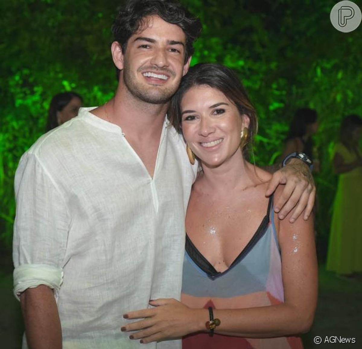Cum s-a pozat Pato cu actuala soție acum 12 ani, pe când nu erau împreună » Rebeca e mai mare ca el cu 9 ani și e la a treia căsătorie