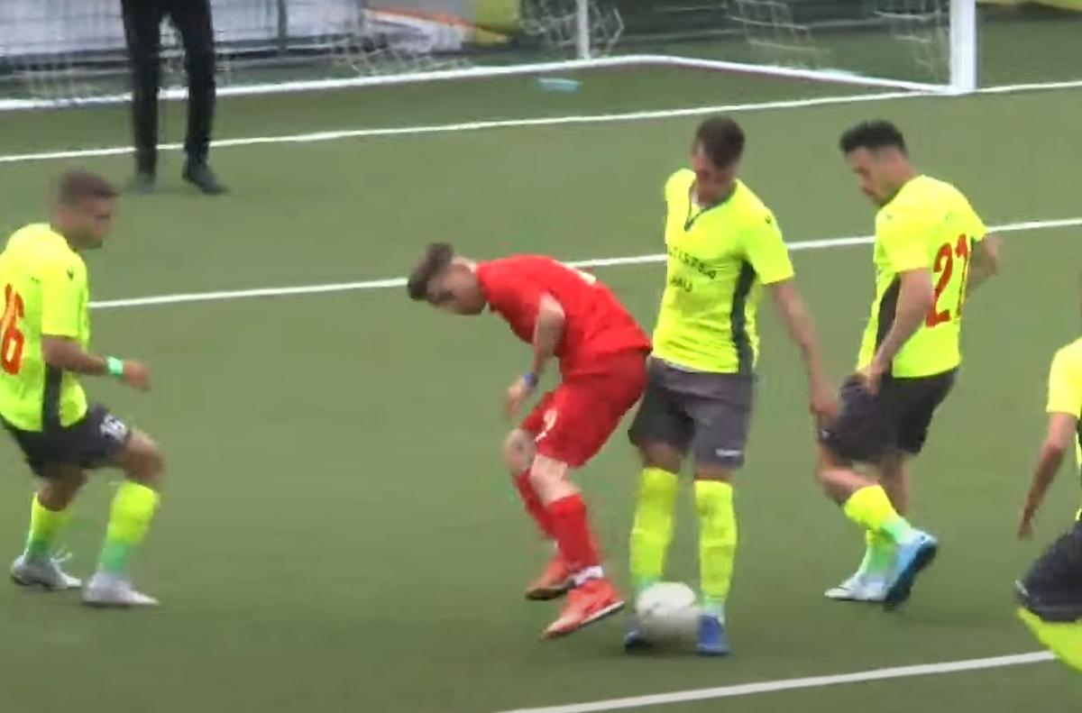 Penalty Moștiștea Ulmu - Steaua // Capturi: TV Telekom Sport