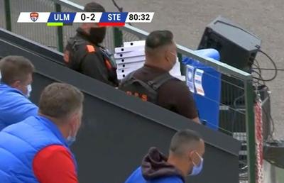 Imaginea zilei la „barajul” Mostiștea Ulmu - Steaua: ce s-a livrat în vestiarul „militarilor” :)