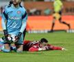 Penalty și eliminare în favoarea lui Dinamo în prima repriză » Jucătorul lui Hermannstadt, uimit de decizia arbitrului
