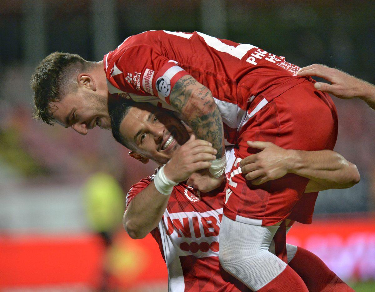 Penalty și eliminare în favoarea lui Dinamo în prima repriză » Jucătorul lui Hermannstadt, uimit de decizia arbitrului