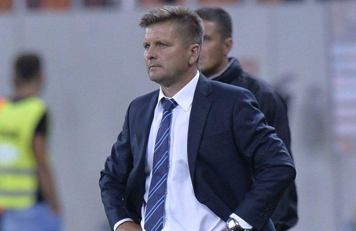 Dusan Uhrin se plânge de lotul lui Dinamo: „Nu pot să schimb!”