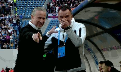 Laurențiu Reghecampf și Toni Petrea la meciul Universitatea Craiova - FCSB Foto: Captură Digi Sport