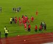 Rednic a vrut să scoată echipa de pe teren în FC Argeș - UTA Arad