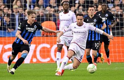 Fiorentina, trei bare și un gol, din penalty, pentru a doua finală consecutivă de Conference