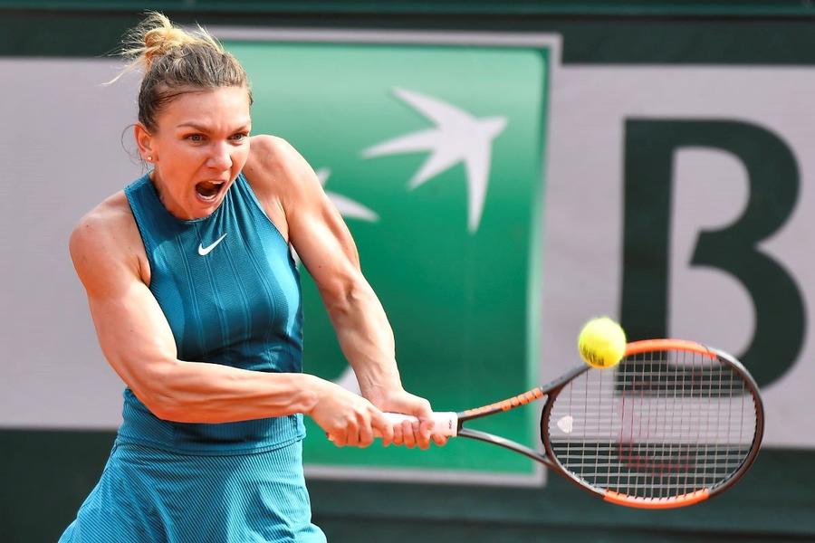 Simona Halep la Roland Garros 2018, când a cucerit titlul Foto: Raed Krishan Fostul număr 4 mondial compară tenisul actual cu cel din perioada când Simona Halep era lider WTA: „Generația aceea juca mai mult tactic”