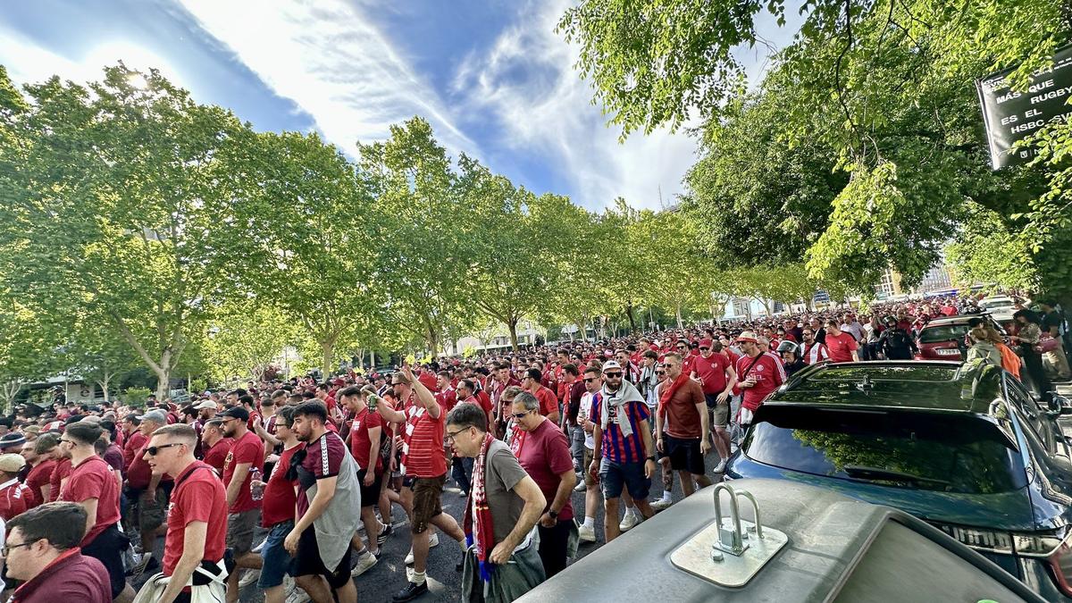 „Invazie” la Madrid » Mii de fani ai lui Bayern s-au dat în spectacol pe străzi