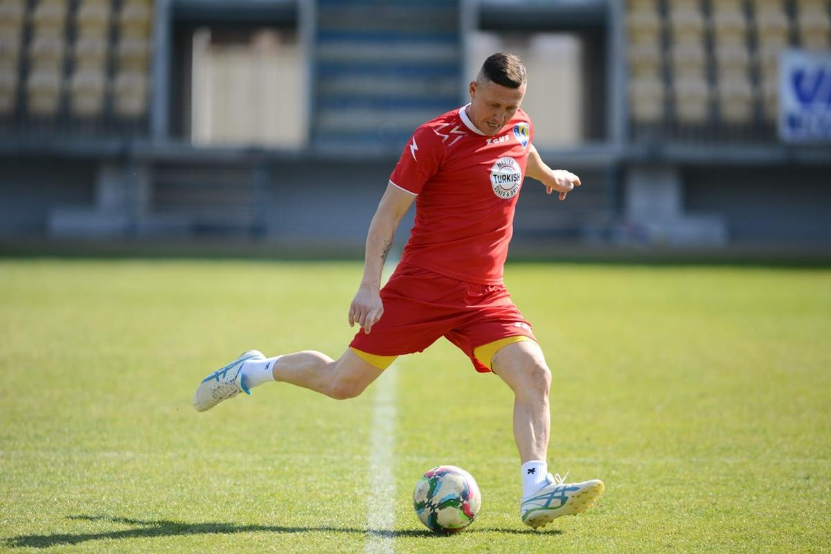 Daniel Chiriță, susținătorul declarat al Rusiei, făcut praf la Euro GSP: „Creier de fotbalist! Tu habar nu ai ce atrocități au făcut. Rușinos, mizerabil!”