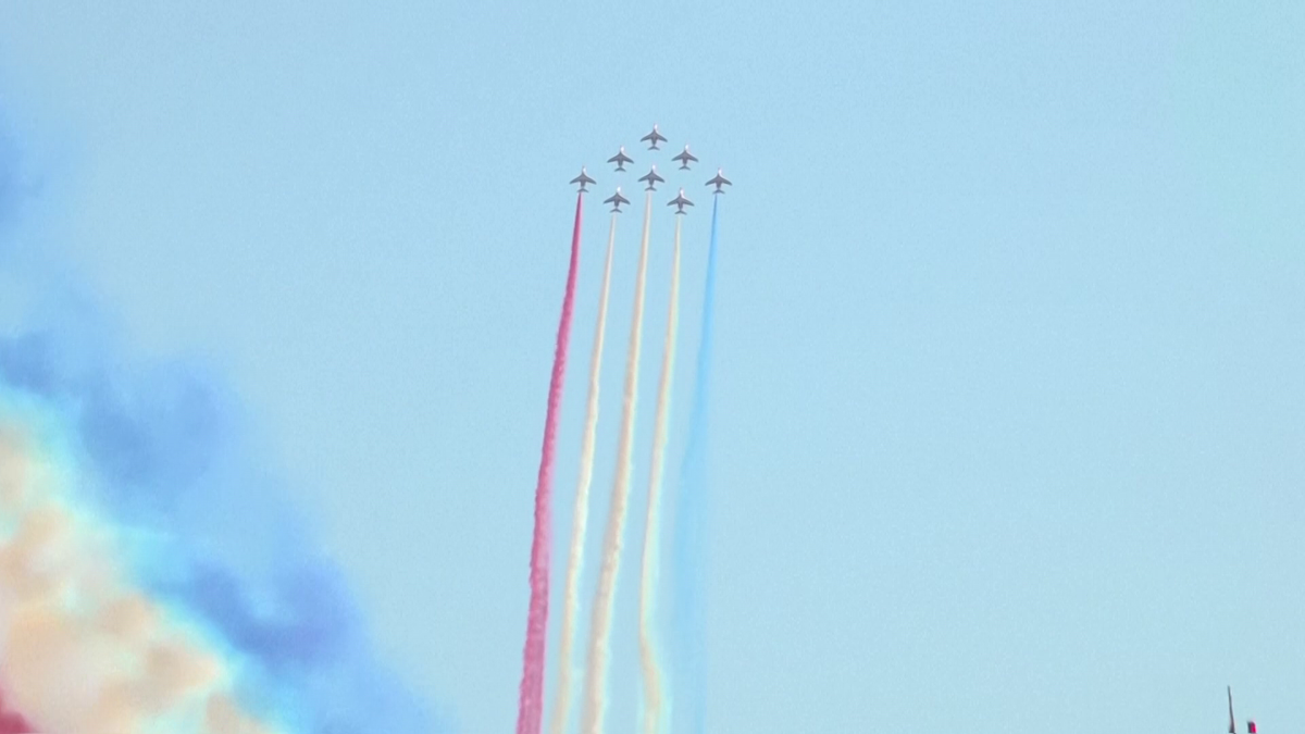 Flacăra olimpică a ajuns la Marsilia, la bordul velierului Belem