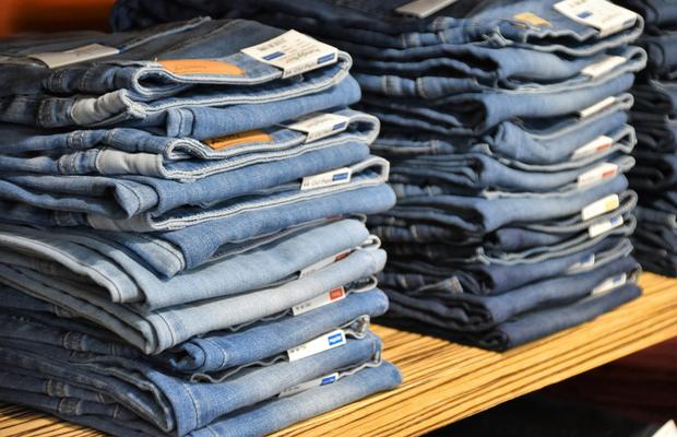 Ghidul Complet pentru Alegerea Pantalonilor de Bărbați