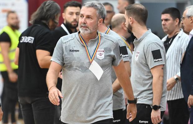 Au oficializat despărțirea de antrenor cu două zile înaintea Final Four-ului Cupei României la handbal feminin » Carlos Viver îi ia locul