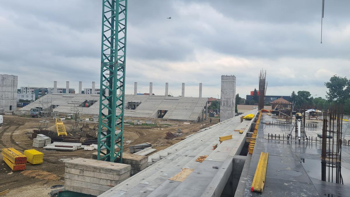 Stadionul „Eroii Timișoarei”