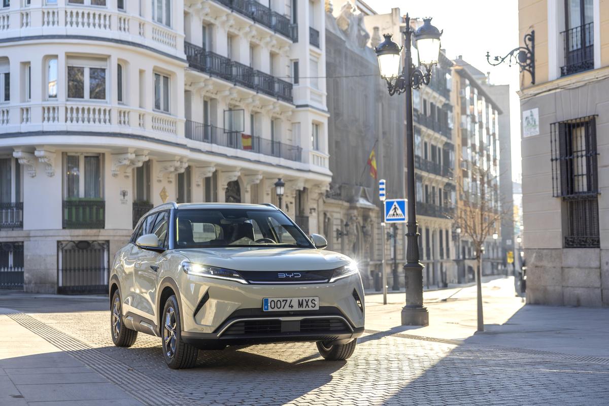 Dacia este amenințată! Chinezii vor să cucerească piața SUV-urilor » Cum arată modelul care amenință vânzările Bigster