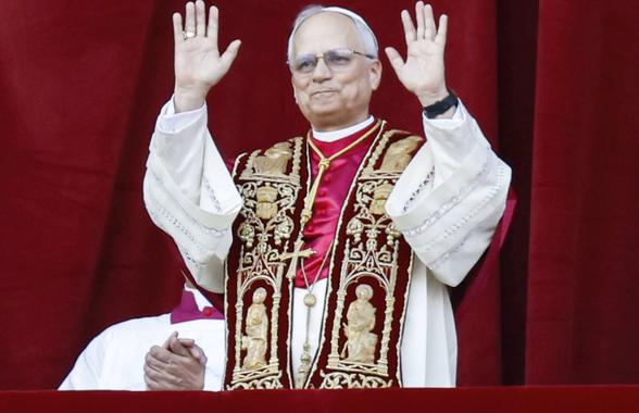 Papa Leon al XIV-lea a rostit de mai multe ori „Chiesa” »  Cum au interpretat fanii lui Liverpool: „L-a îndemnat pe Slot”