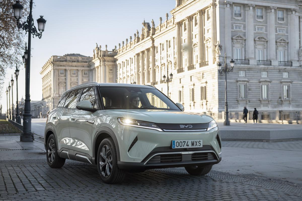 Dacia este amenințată! Chinezii vor să cucerească piața SUV-urilor » Cum arată modelul care amenință vânzările Bigster