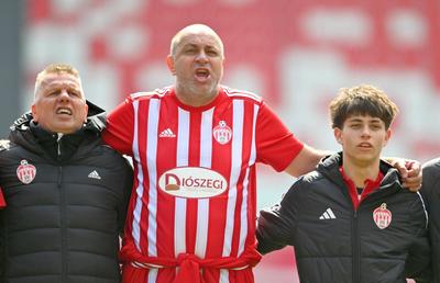 Cum a sărbătorit Sepsi revenirea în Superliga: „I-am chemat pe suporteri la artificii și «mititei»!”