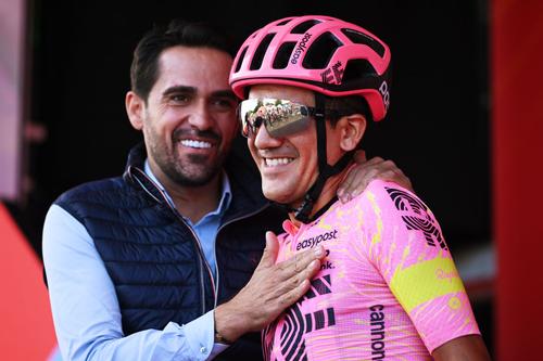 Alberto Contador, de 3 ori câștigător de Turul Franței și de două ori în Giro, acum expert Eurosport, stânga, foto: Guliver/gettyimages