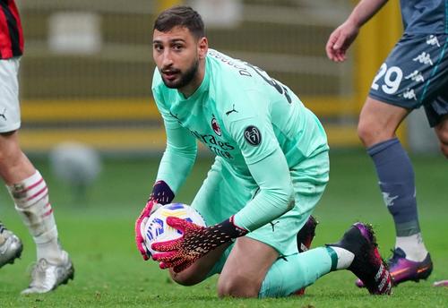 Donnarumma și-a ales un număr curios pe tricou la PSG