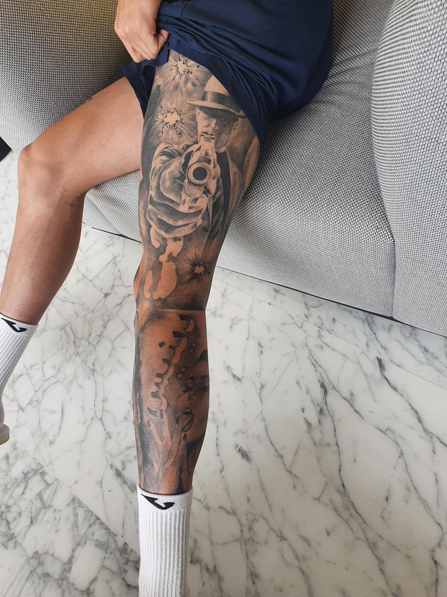 Internaționalul Craiovei recunoaște: „Eram stelist în copilărie, dar am ales perfect” » Are tatuaj inspirat din „Peaky Blinders”, e fan Drake și vrea la cină cu Rihanna