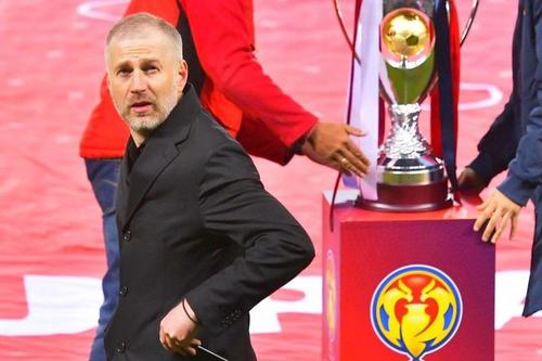 Edi Iordănescu, 42 de ani, ultima dată la CFR Cluj, ar fi intrat pe lista lui Brest, Ligue 1.