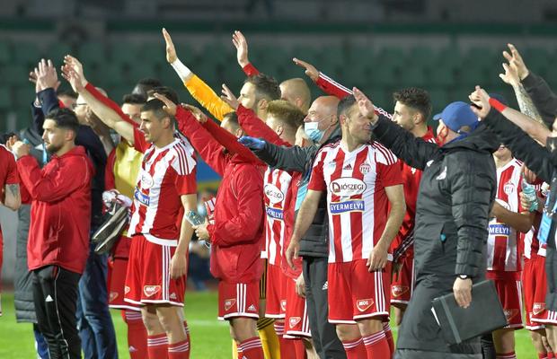 Curățenie la Sepsi » 5 jucători, OUT, 4 sunt pe făraș! Ultima decizie a clubului