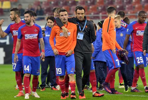 Adnan Aganovic, numărul 19