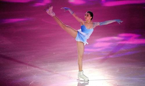Kamila Valieva a ocupat poziția a patra în proba individuală, după ce a ratat la programul liber marcată de zgomotul din jurul său FOTO imago Images